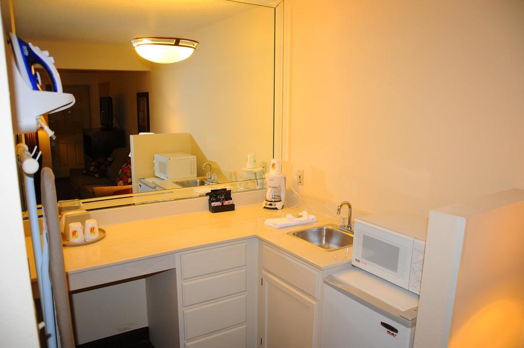 Boarders Inn And Suites By Cobblestone Lamar Missouri Exteriör bild
