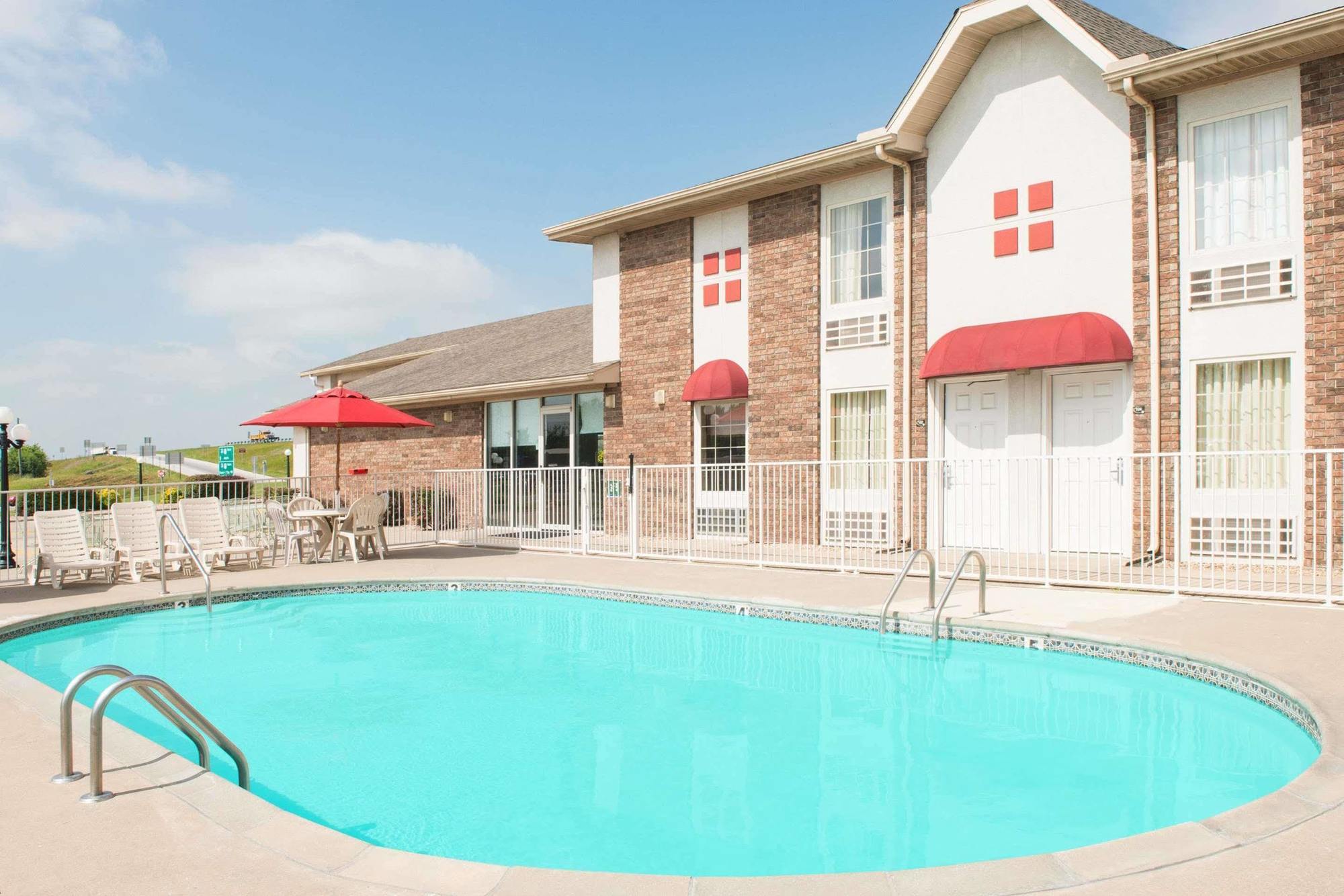 Boarders Inn And Suites By Cobblestone Lamar Missouri Exteriör bild